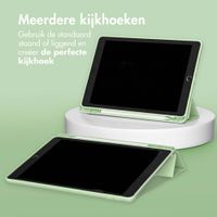 Accezz Smart Silicone Bookcase Apple iPad 6 (2018) 9.7 inch / iPad 5 (2017) 9.7 inch - Lichtgroen