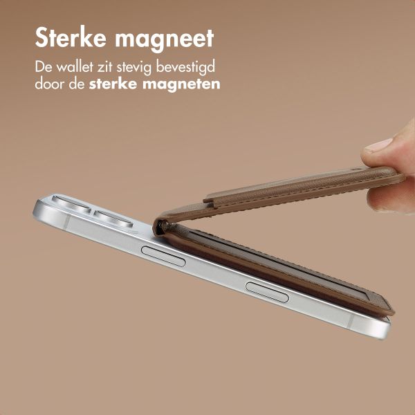 Accezz Leren Wallet met standaard voor MagSafe - Coffee Brown