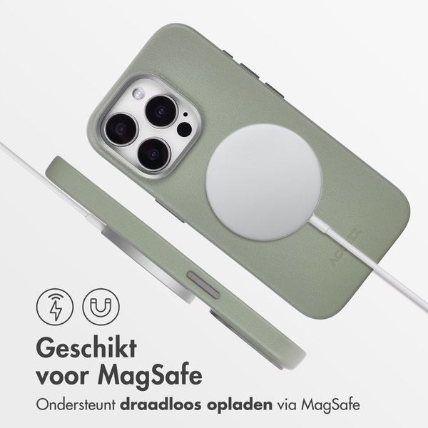 Accezz MagSafe Leather Backcover Apple iPhone 15 Pro - Light Grey