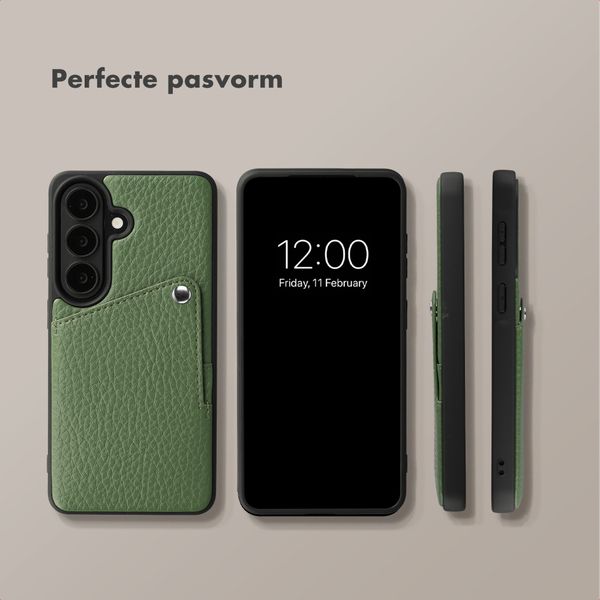 Selencia Riva Backcover met Pashouder Samsung Galaxy S26 Plus - Sage Green
