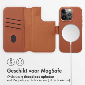 Accezz Leather Bookcase 2-in-1 met MagSafe iPhone 15 Pro - Sienna Brown