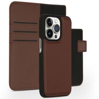 Accezz Premium Leather 2 in 1 Wallet Bookcase iPhone 14 Pro - Bruin