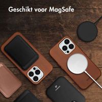 Accezz Vintage Leather Magsafe Backcover Apple iPhone 13 Pro - Tabacco Cognac