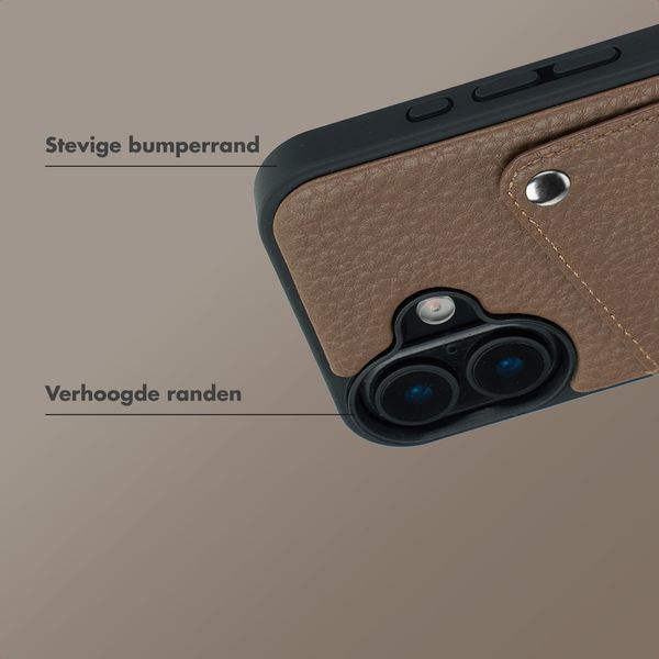 Selencia Riva Backcover met Pashouder Apple iPhone 17 - Mocha Brown