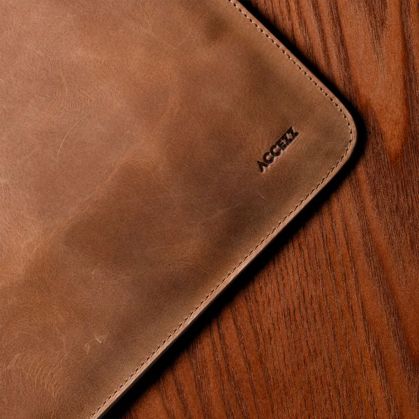 Accezz Leather Laptop hoes Apple MacBook 16 inch - Laptopsleeve - Cognac