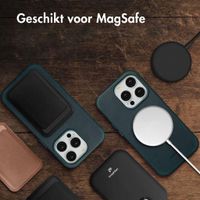 Accezz Vintage Leather Magsafe Backcover Apple iPhone 14 Pro - Smokey Green