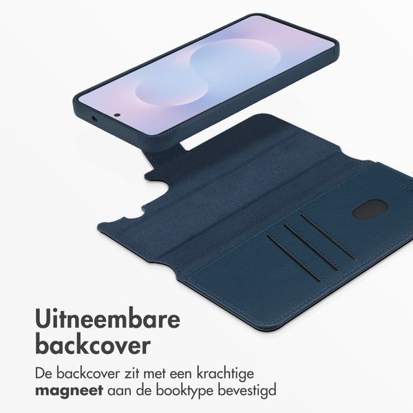Accezz Leather Bookcase 2-in-1 met MagSafe Samsung Galaxy S26 Plus - Nightfall Blue