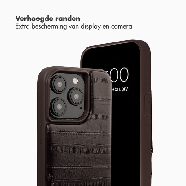 Selencia Nova Real Leather Backcover met Koord en Pashouder Apple iPhone 15 Pro - Dark Chocolate