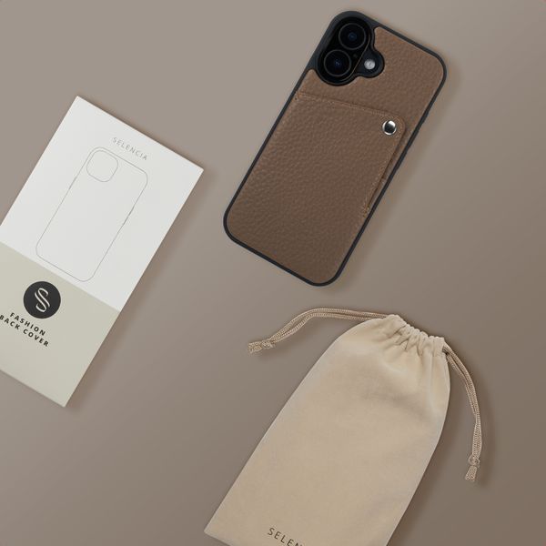 Selencia Riva Backcover met Pashouder Apple iPhone 17 - Mocha Brown
