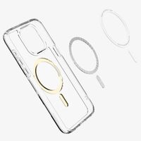 Spigen Ultra Hybrid Backcover MagSafe Apple iPhone 15 Pro Max - Goud