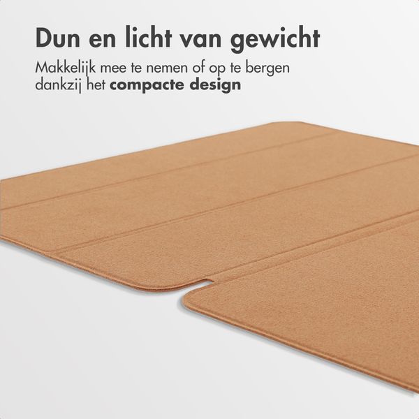 Accezz Leather Trifold Bookcase Apple iPad Pro 13 (2025) M5 / (2024) M4 - Cognac