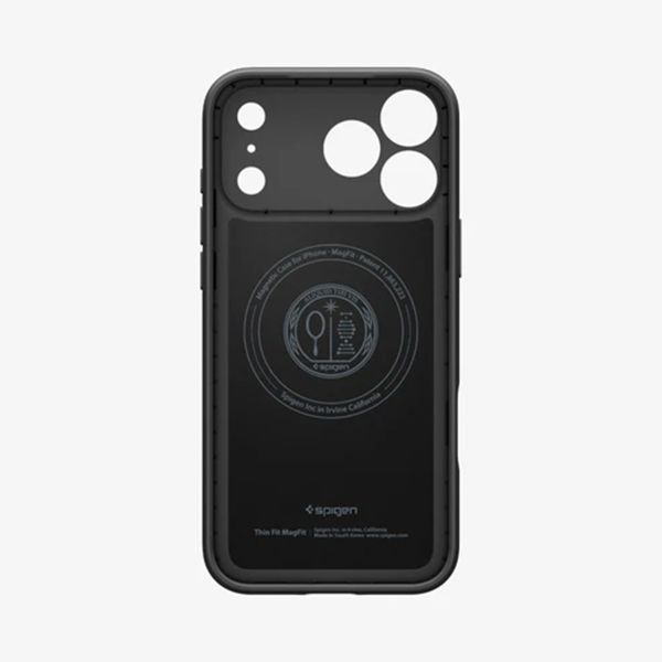 Spigen Thin Fit Backcover MagSafe Apple iPhone 17 Pro Max - Black