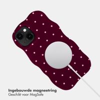 Selencia Vivid Wavy Backcover met MagSafe Apple iPhone 14 / 13 - Happy Dots Burgundy