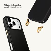 Selencia Rivièra MagSafe Backcover met afneembare haakjes iPhone 12 / 12 Pro - Velvet Black