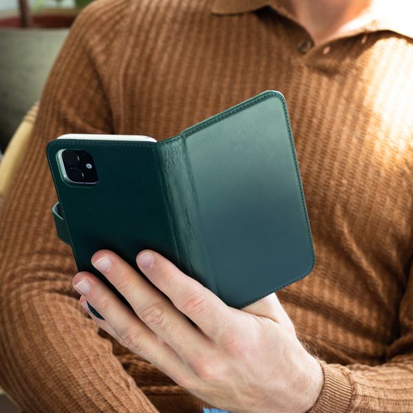 Selencia Echt Leren Bookcase Samsung Galaxy S7 - Groen