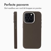 Accezz Mesh Backcover met MagSafe Apple iPhone 15 Pro - Bruin