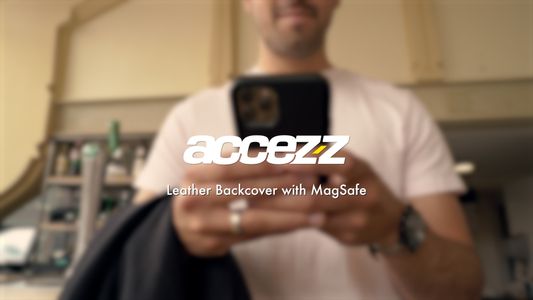 Accezz Leather Backcover met MagSafe iPhone 14 Plus - Donkerblauw