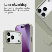 Accezz Leather Bookcase 2-in-1 met MagSafe Apple iPhone 17 Pro Max - Lichtgrijs