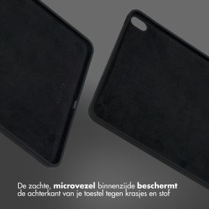 Accezz Liquid Silicone Backcover met penhouder iPad Air 11 inch (2024) M2 / Air 5 (2022) / Air 4 (2020) - Zwart