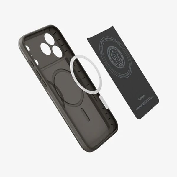 Spigen Thin Fit Backcover MagSafe Apple iPhone 17 Pro Max - Gunmetal