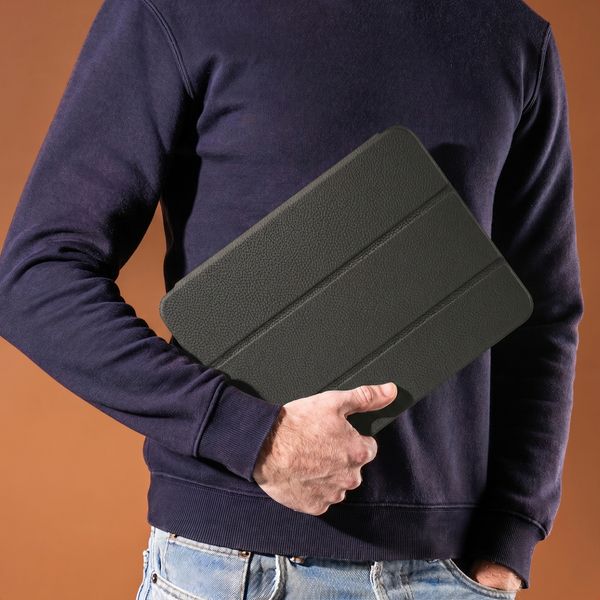 Accezz Leather Trifold Bookcase Apple iPad 11 (2025) 11 inch A16 / iPad 10 (2022) 10.9 inch - Zwart