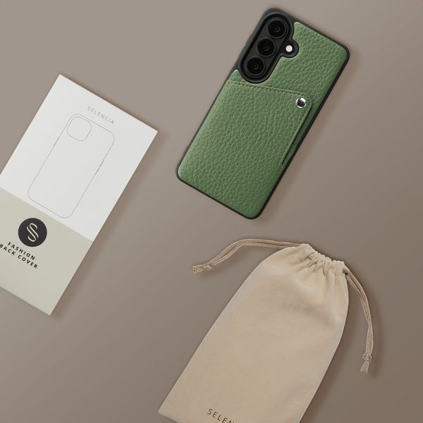 Selencia Riva Backcover met Pashouder Samsung Galaxy S26 - Sage Green