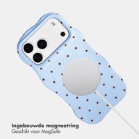 Selencia Vivid Wavy Backcover met MagSafe Apple iPhone 18 Pro Max / 17 Pro Max - Happy Dots Digital Sky