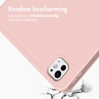 Accezz Smart Silicone Bookcase Apple iPad Pro 11 (2024) M4 - Roze