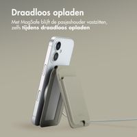 Accezz Leren Wallet met standaard voor MagSafe - Light Grey