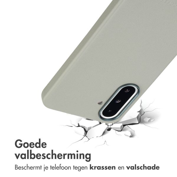 Accezz MagSafe Leather Backcover Samsung Galaxy A36 / A56 - Lichtgrijs