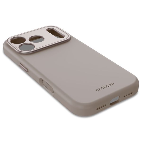 Decoded Silicone Backcover MagSafe Apple iPhone 17 Pro - Soft Taupe