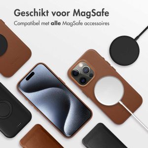 Accezz MagSafe Leather Backcover iPhone 15 Pro - Sienna Brown