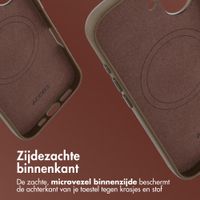 Accezz MagSafe Leather Backcover Apple iPhone 16 - Coffee Brown