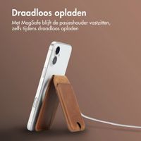 Accezz Vintage Leather MagSafe Kaarthouder met Standaard - Tobacco Cognac