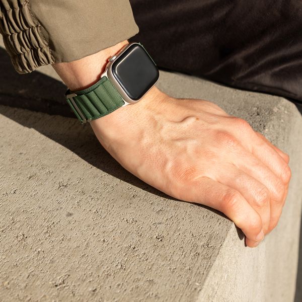 Accezz Nylon Alpine bandje Apple Watch | 44/45/46/49 mm - Olive Green