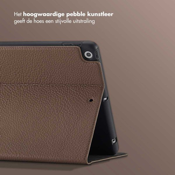 Selencia Riva Bookcase Apple iPad 9 (2021) 10.2 inch / iPad 8 (2020) 10.2 inch / iPad 7 (2019) 10.2 inch - Mocha Brown