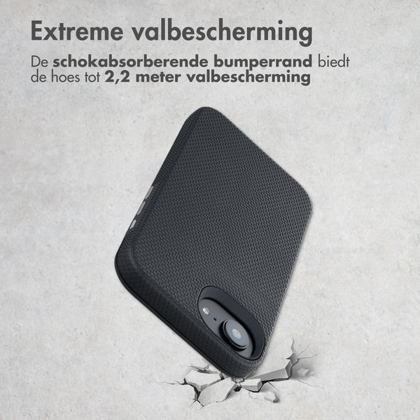 Accezz Tough Backcover met MagSafe Apple iPhone 17e / 16e - Zwart
