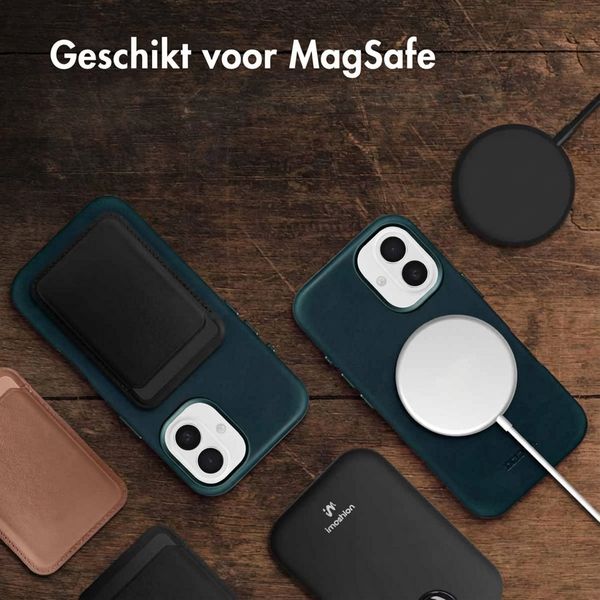Accezz Vintage Leather Magsafe Backcover Apple iPhone 16 - Smokey Green