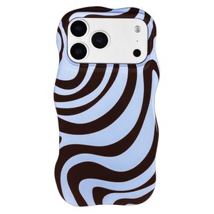 Selencia Vivid Wavy Backcover met MagSafe Apple iPhone 18 Pro Max / 17 Pro Max - Dream Swirl Chocolate