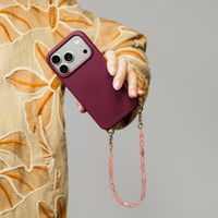 Selencia Rivièra MagSafe Backcover met afneembare haakjes iPhone 12 / 12 Pro - Bold Burgundy