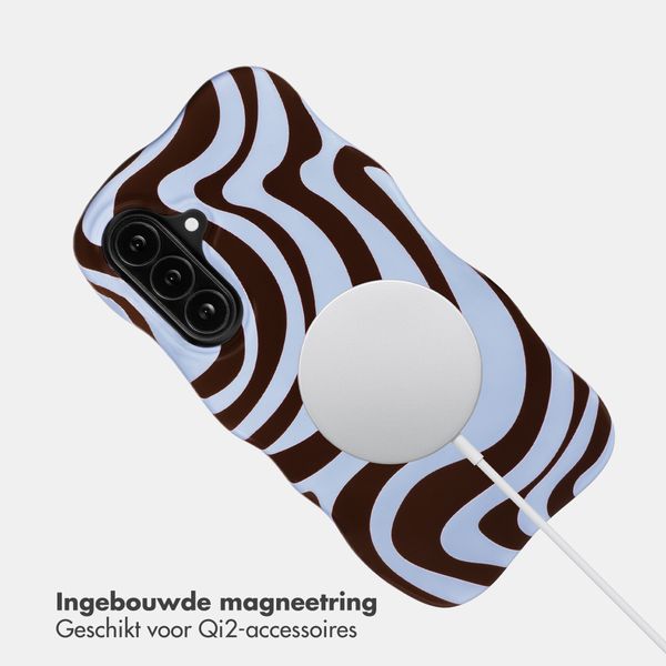 Selencia Vivid Wavy Backcover met MagSafe Samsung Galaxy A37 (5G) - Dream Swirl Chocolate