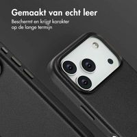 Accezz Echt leren hoesje + MagSafe Wallet Apple iPhone 17 Pro - Onyx Black