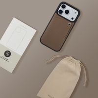 Selencia Riva Backcover met Pashouder Apple iPhone 17 Pro Max - Mocha Brown