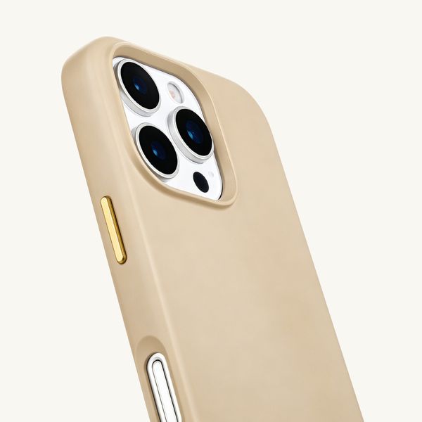 Selencia Rivièra MagSafe Backcover met afneembare haakjes Apple iPhone 16 Pro Max - Milky Latte