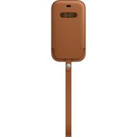 Apple Leather Sleeve MagSafe Apple iPhone 12 (Pro) - Saddle Brown