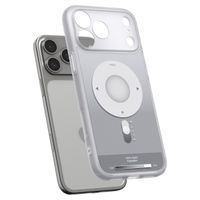 Spigen Ultra Hybrid Backcover MagSafe Apple iPhone 18 Pro Max / 17 Pro Max - Classic Silver