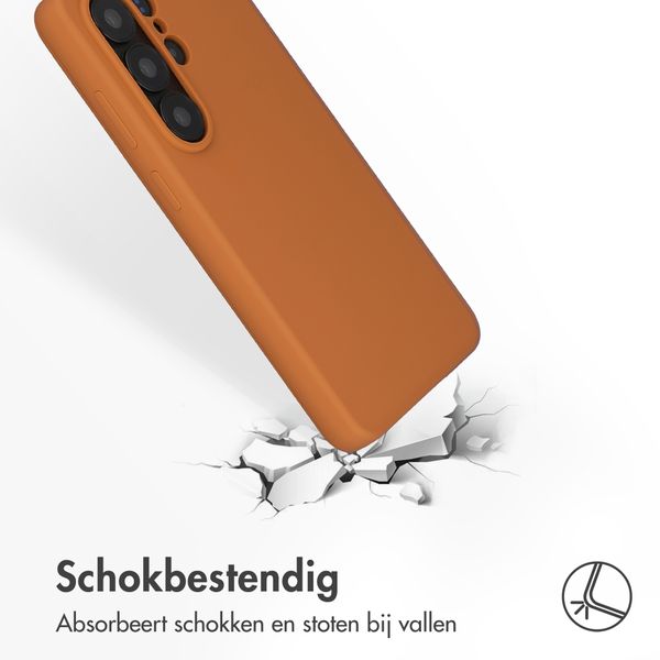 Accezz Liquid Silicone Backcover met MagSafe Samsung Galaxy S26 Ultra - Oranje