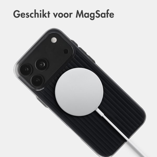 Accezz Lite Backcover met MagSafe | Fluted | Apple iPhone 18 Pro / 17 Pro - Smokey Clear