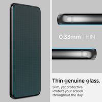 Spigen GLAStR EZ Fit Screenprotector + Applicator Samsung Galaxy S22
