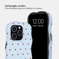 Selencia Vivid Wavy Backcover met MagSafe Apple iPhone 15 Pro - Happy Dots Digital Sky
